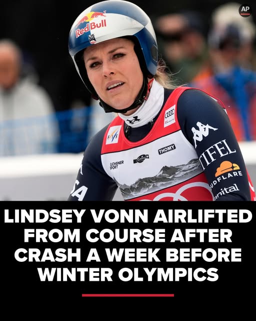 Lindsey Vonn Airlifted Following Crash In World Cup Downhill